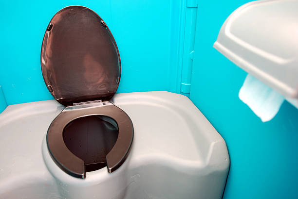 Best Emergency porta potty rental  in Fox Crossing, WI